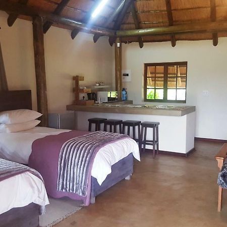 African Flair Country Lodge Piet Retief Kültér fotó